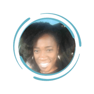 Smiling woman with curly hair inside a circular frame.